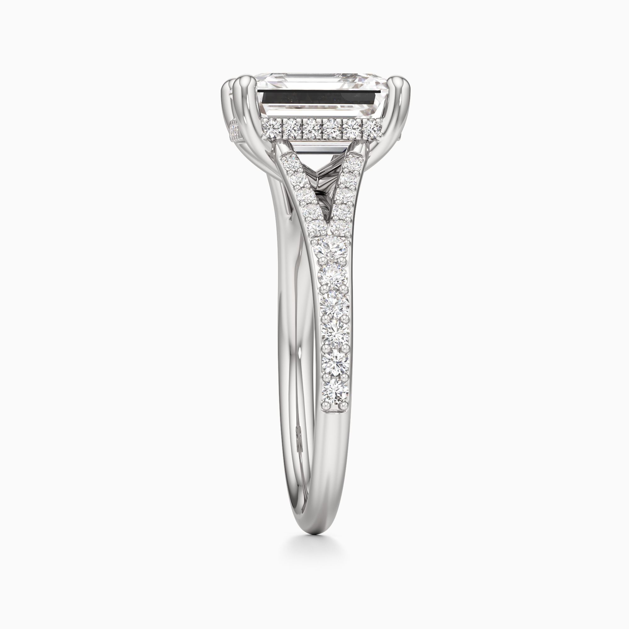 Emma Split Lab Grown Diamond Emerald-Cut Engagement Ring - Side view – Image 4 of 4
