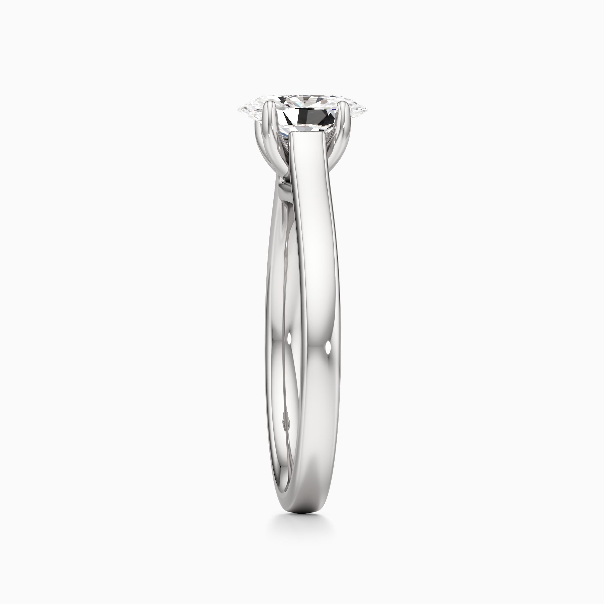 Evie Lab Grown Diamond Oval Engagement Ring - Side view – Image 4 of 4