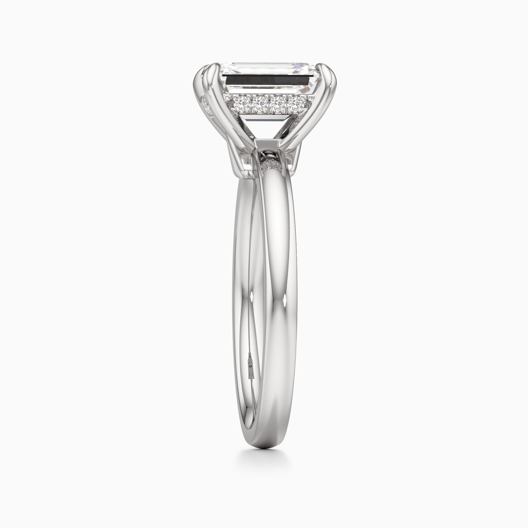 r&ecirc;ve Cara Lab Grown Diamond Emerald-Cut Engagement Ring - Side view – Image 4 of 4