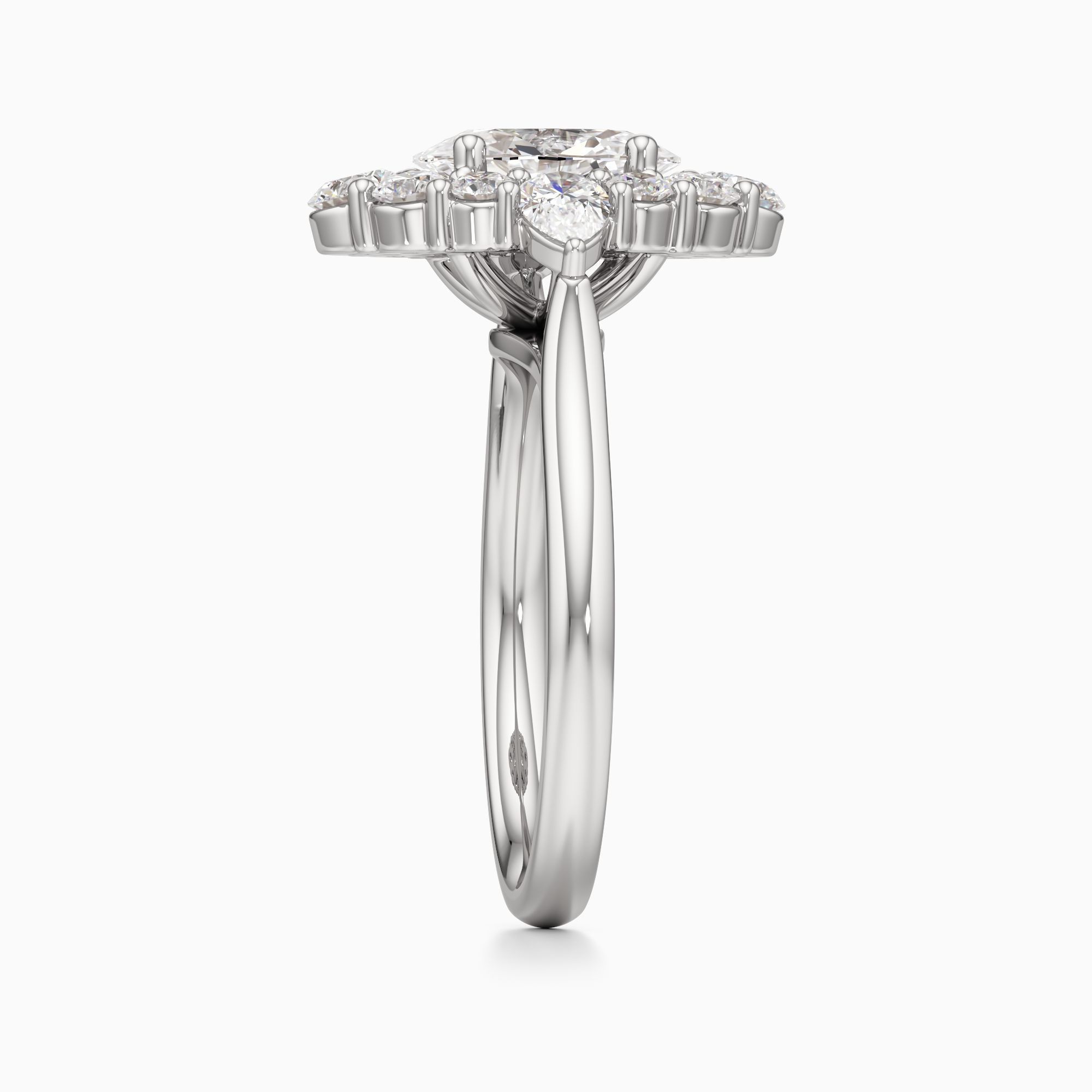 Phoebe Lab Grown Diamond Oval Engagement Ring - Side view – Image 4 of 4